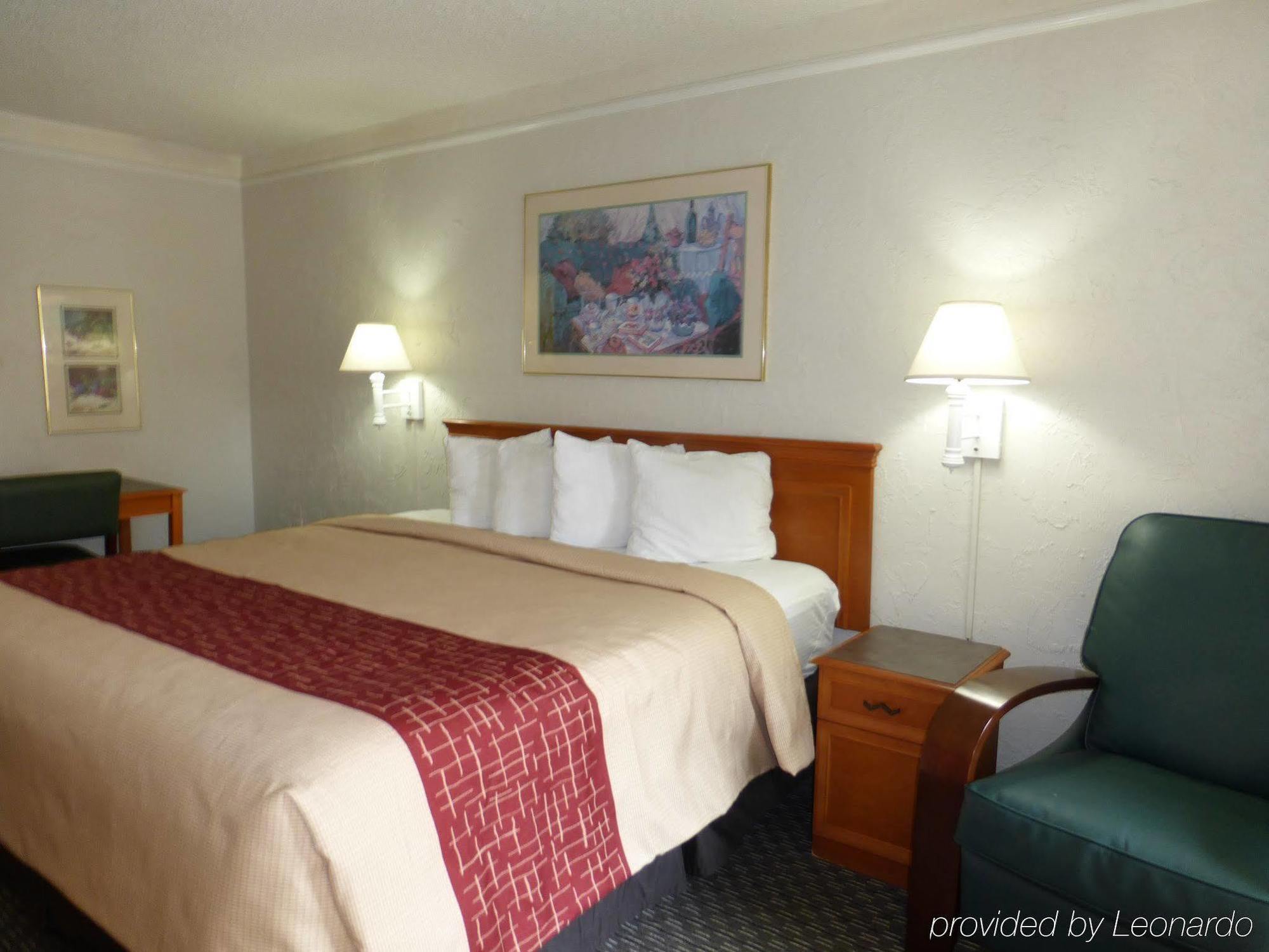 Red Roof Inn Tampa Bay - St. Petersburg Eksteriør bilde