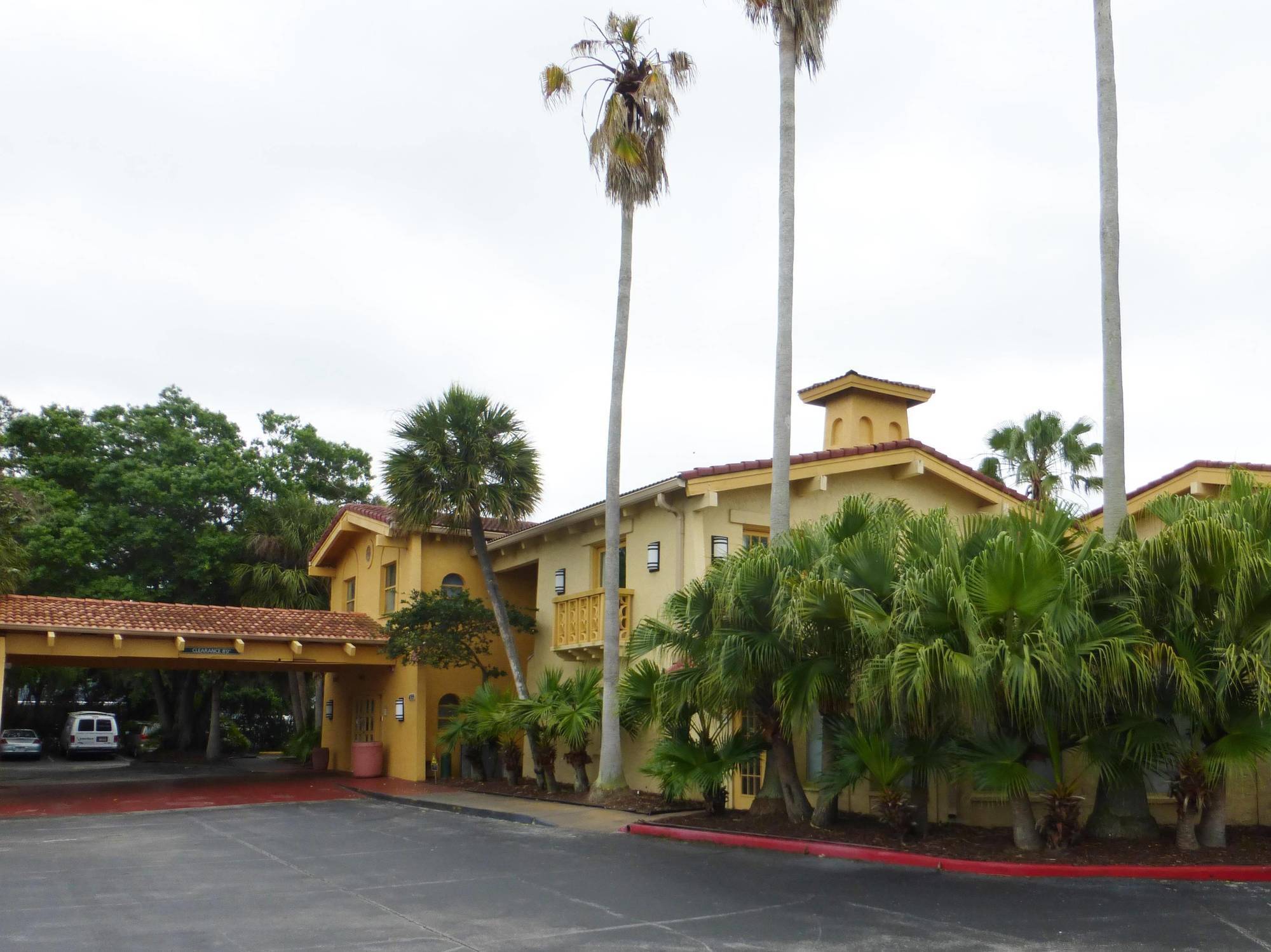 Red Roof Inn Tampa Bay - St. Petersburg Eksteriør bilde